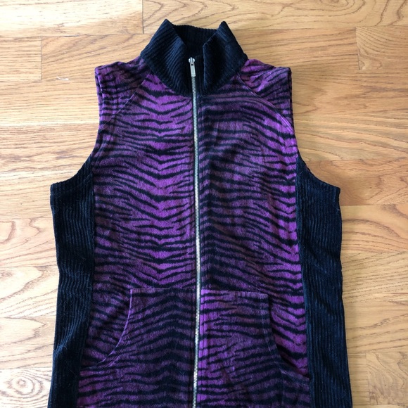 Jones New York Sport velour vest and pants - Picture 2 of 5